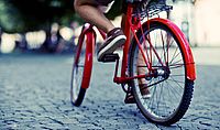 rotes Fahrrad
